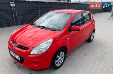 Хетчбек Hyundai i20 2012 в Ірпені