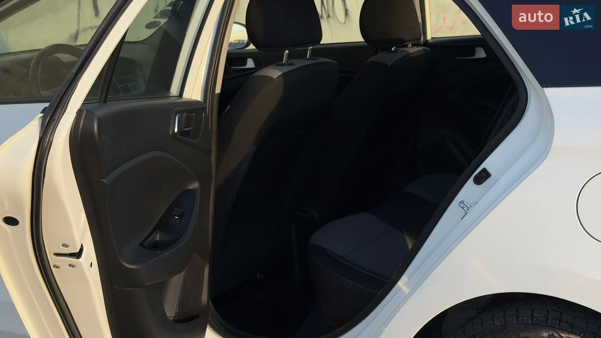 2015 Hyundai i20 - мініатюра 32