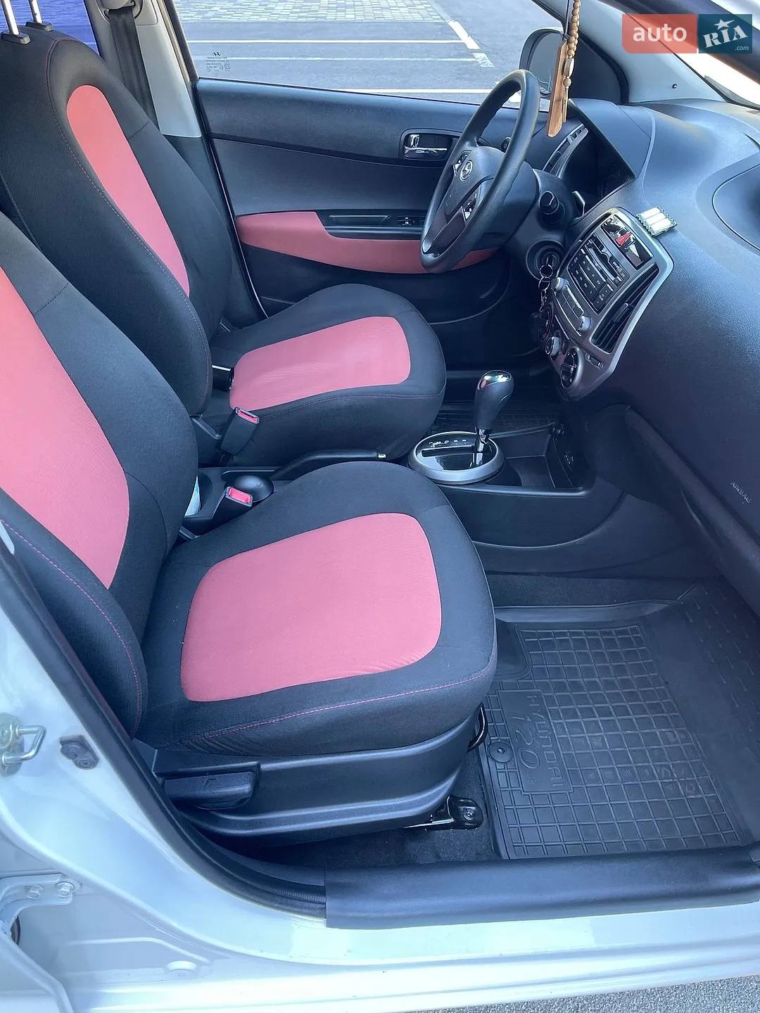 2014 Hyundai i20 - мініатюра 39