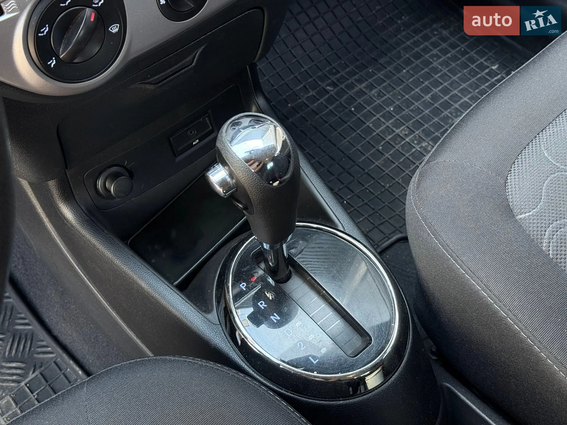 2012 Hyundai i20 - мініатюра 19