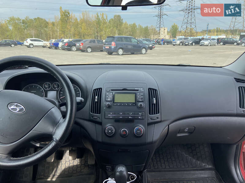 Универсал Hyundai i30 Wagon 2011 в Харькове