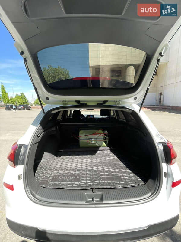 Универсал Hyundai i30 Wagon 2021 в Киеве