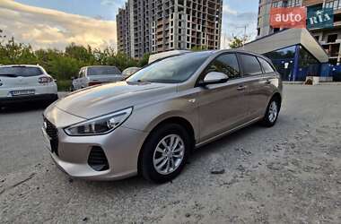 Универсал Hyundai i30 Wagon 2020 в 