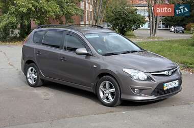Универсал Hyundai i30 Wagon 2011 в 