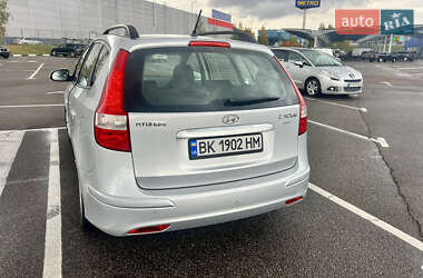 Универсал Hyundai i30 Wagon 2011 в 