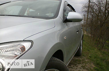 Хэтчбек Hyundai i30 2009 в Полтаве