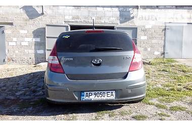 Хэтчбек Hyundai i30 2010 в Бильмаке