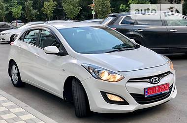 Хэтчбек Hyundai i30 2013 в 