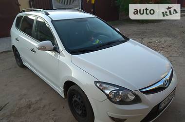 Универсал Hyundai i30 2012 в Черкассах