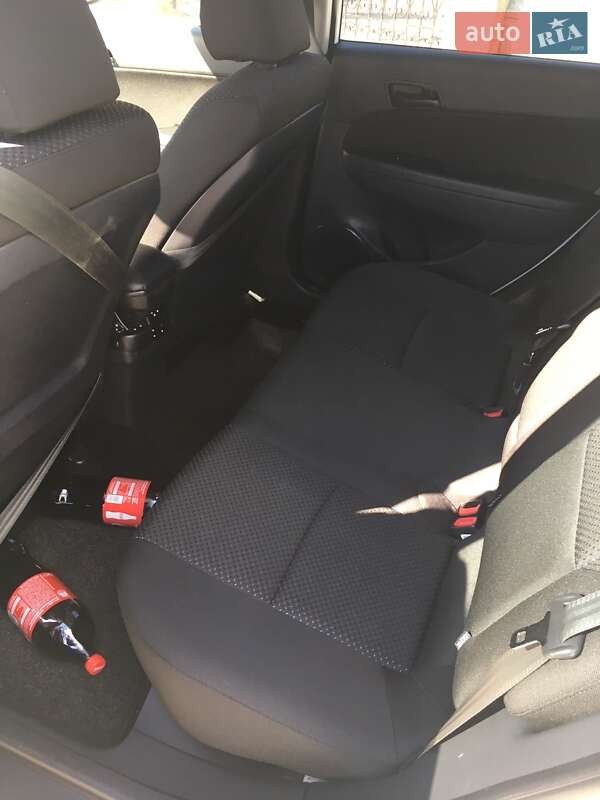 Универсал Hyundai i30 2011 в Львове