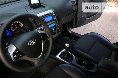 Универсал Hyundai i30 2009 в Одессе