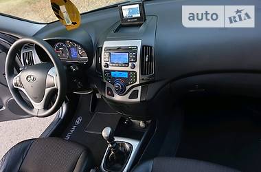 Универсал Hyundai i30 2009 в Одессе