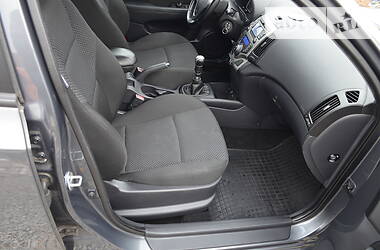 Хетчбек Hyundai i30 2009 в 