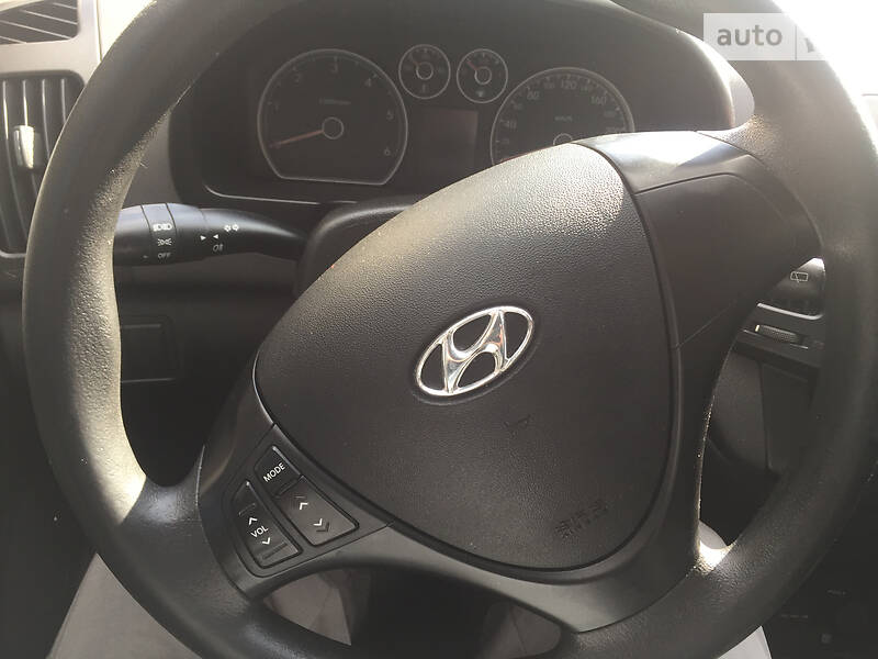 Хетчбек Hyundai i30 2010 в Рівному фото 35 Хетчбек Hyundai i30 2010 в Рівному