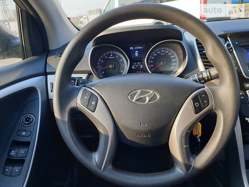 Хетчбек Hyundai i30 2016 в Києві