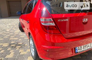 Хетчбек Hyundai i30 2008 в 