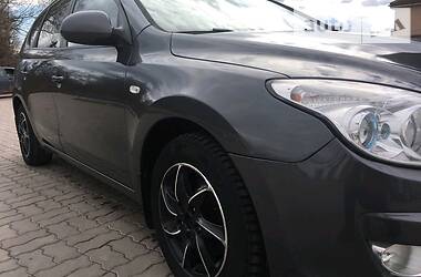 Універсал Hyundai i30 2008 в 