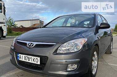 Універсал Hyundai i30 2009 в 