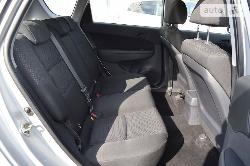 Універсал Hyundai i30 2011 в Києві