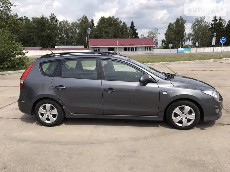 Универсал Hyundai i30 2010 в Бердичеве