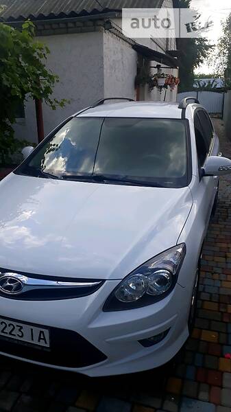 Універсал Hyundai i30 2010 в Борисполі фото 7 Універсал Hyundai i30 2010 в Борисполі