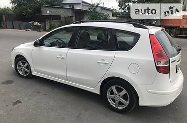Універсал Hyundai i30 2012 в 