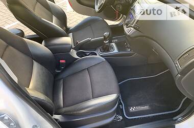 Універсал Hyundai i30 2012 в 
