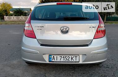 Хэтчбек Hyundai i30 2008 в Белой Церкви