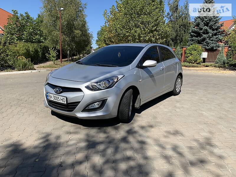 Хэтчбек Hyundai i30 2014 в Одессе