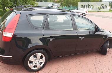 Універсал Hyundai i30 2009 в 