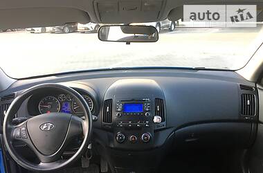 Хэтчбек Hyundai i30 2009 в Виннице