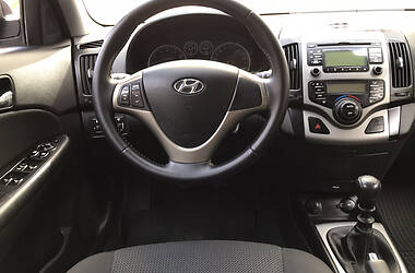 Универсал Hyundai i30 2009 в Киеве