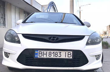 Хэтчбек Hyundai i30 2012 в Одессе