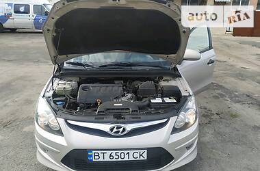 Хэтчбек Hyundai i30 2011 в Херсоне