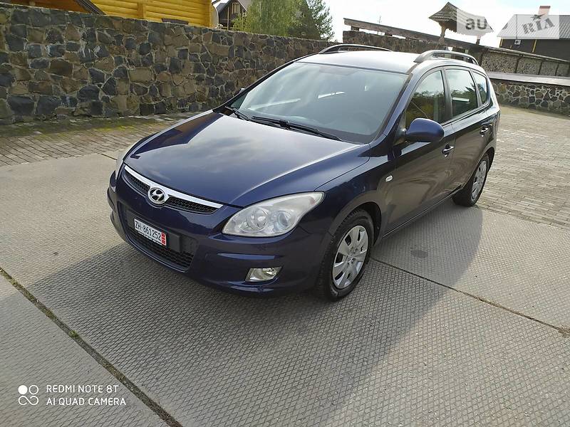 Универсал Hyundai i30 2009 в Луцке