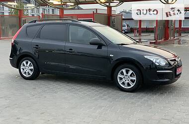 Универсал Hyundai i30 2009 в Луцке