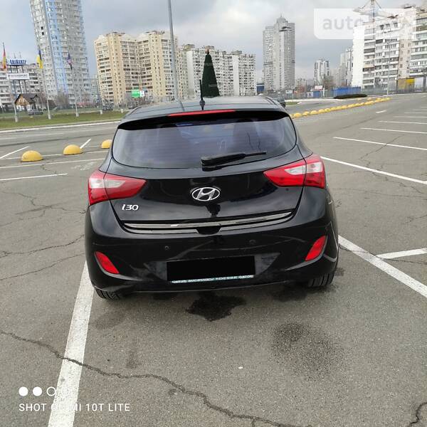 Хетчбек Hyundai i30 2012 в Києві фото 5 Хетчбек Hyundai i30 2012 в Києві