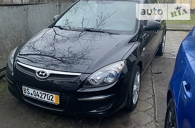 Универсал Hyundai i30 2010 в Ровно