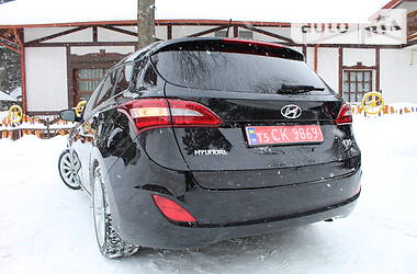 Универсал Hyundai i30 2016 в Дрогобыче