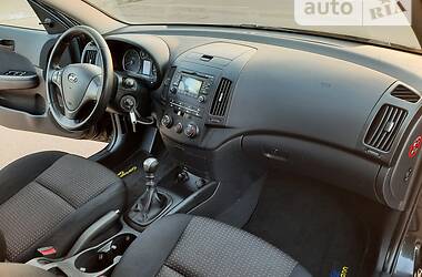 Универсал Hyundai i30 2010 в Полтаве