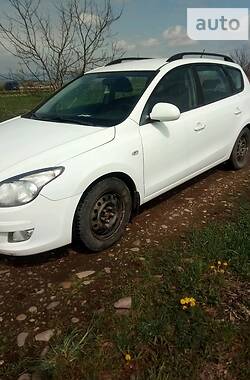 Хэтчбек Hyundai i30 2009 в Хусте