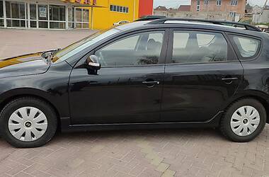 Универсал Hyundai i30 2010 в Хмельницком