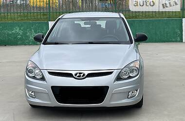 Хэтчбек Hyundai i30 2009 в Никополе