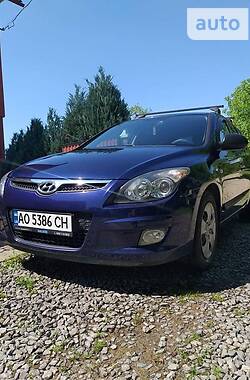 Хэтчбек Hyundai i30 2008 в Хусте