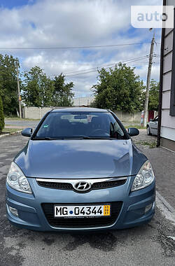 Хэтчбек Hyundai i30 2007 в Виннице