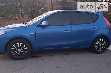 Хетчбек Hyundai i30 2009 в Луцьку