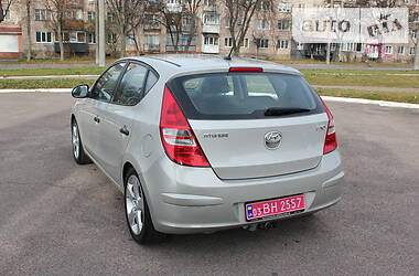 Хэтчбек Hyundai i30 2008 в Ровно