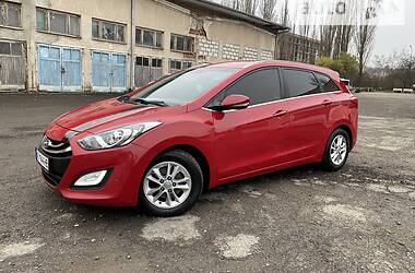 Універсал Hyundai i30 2013 в Ужгороді