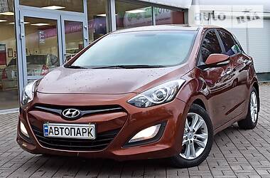 Хэтчбек Hyundai i30 2012 в Днепре