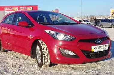 Хэтчбек Hyundai i30 2013 в Ровно